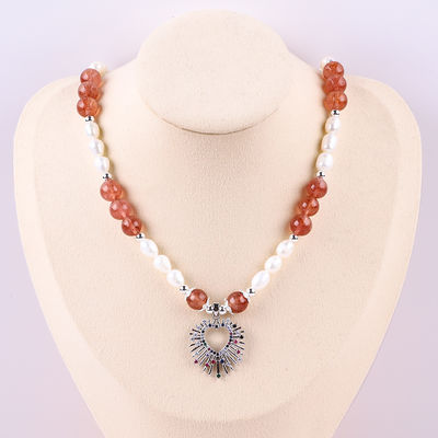 女性 ストロベリークォーツ 5mm 白淡水真珠 ネックレス