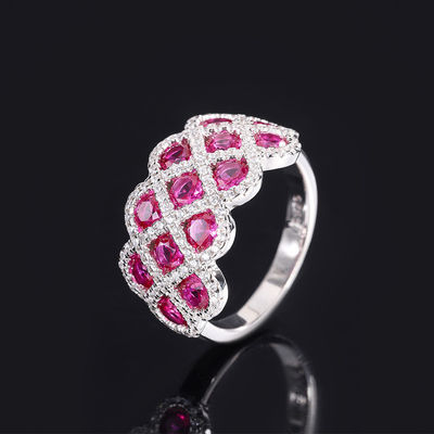 ジルコン925 ステルリング銀宝石 婚約指輪 花の形