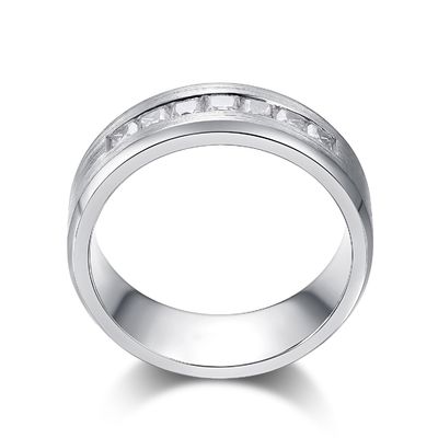 18k ゴールド モイサナイト ダイヤモンド 婚約指輪 カスタマイズされた色